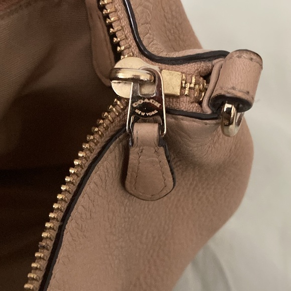 Coach Purse - Picture 9 of 10